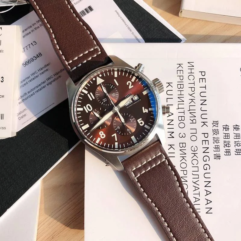 完売必至IWC パイロットウォッチクロノ コピー iwg20527