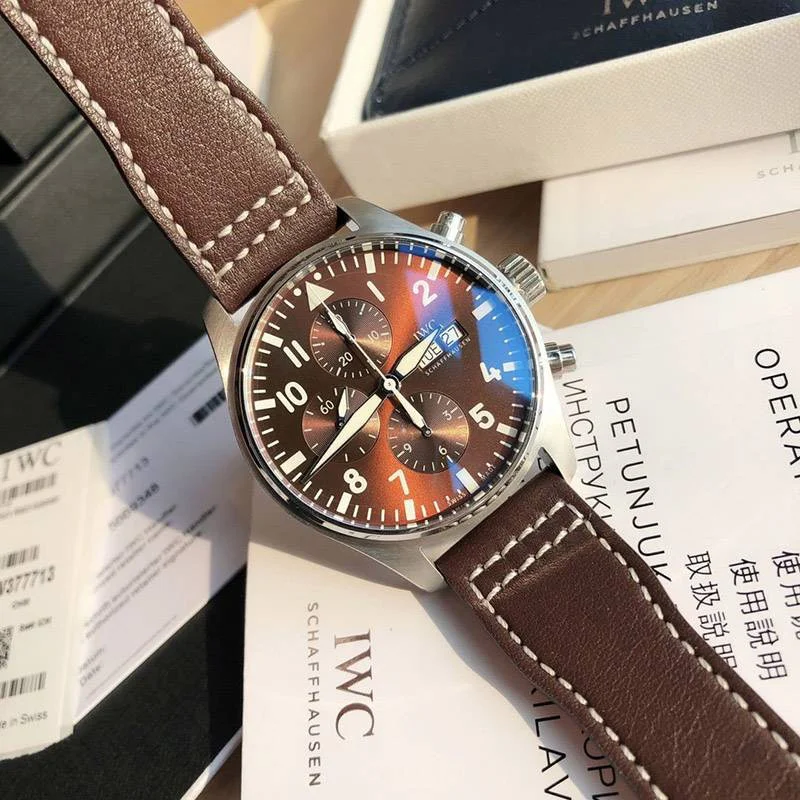 完売必至IWC パイロットウォッチクロノ コピー iwg20527