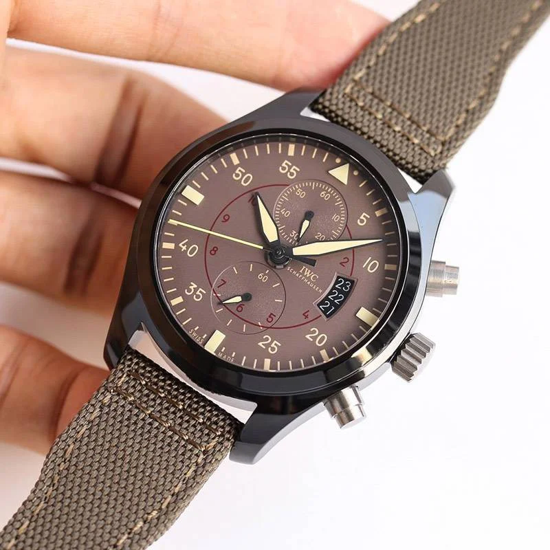超希少!IWC 時計 偽物 パイロットウォッチクロノ・トップガン iwj73667