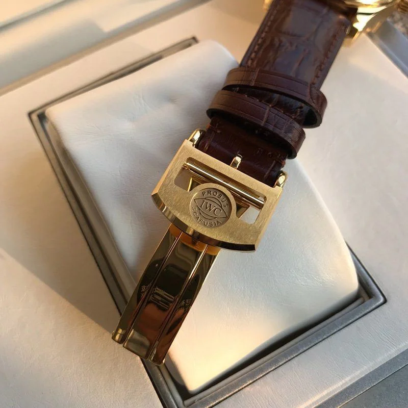 日本未入荷IWC ポルトギーゼ コピー アニュアルカレンダー iwm22874