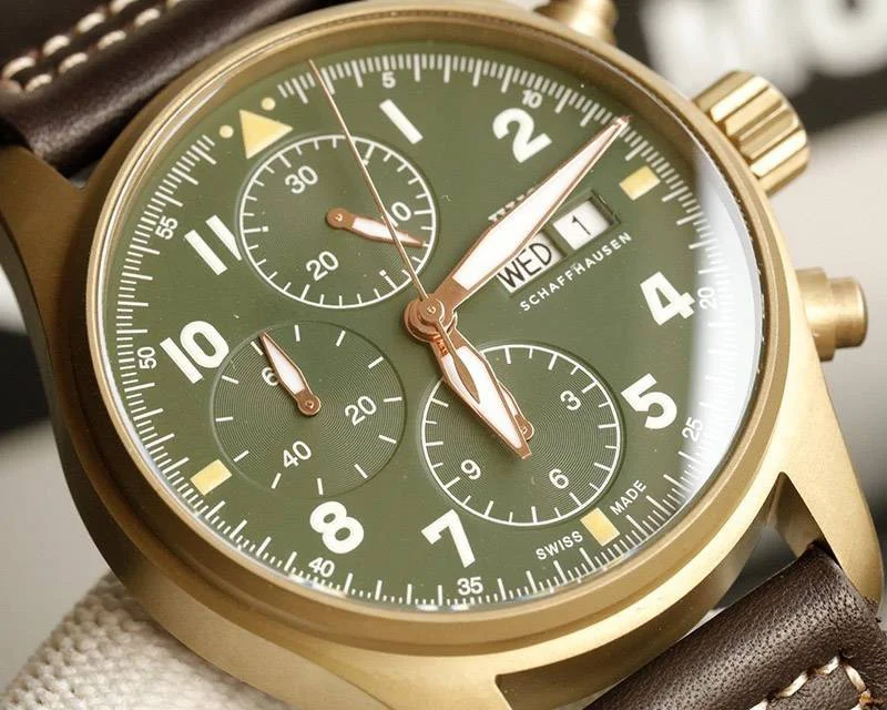 新作IWC パイロットウォッチクロノ コピー オートマティック スピットファイア iwm60520