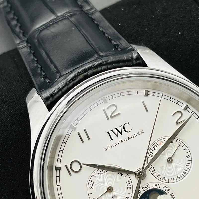 完売必至IWC 偽物 ポルトギーゼ パーペチュアル カレンダー 42 iwo61203