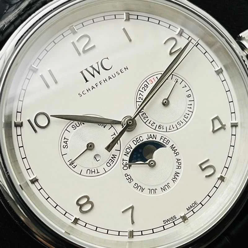 完売必至IWC 偽物 ポルトギーゼ パーペチュアル カレンダー 42 iwo61203