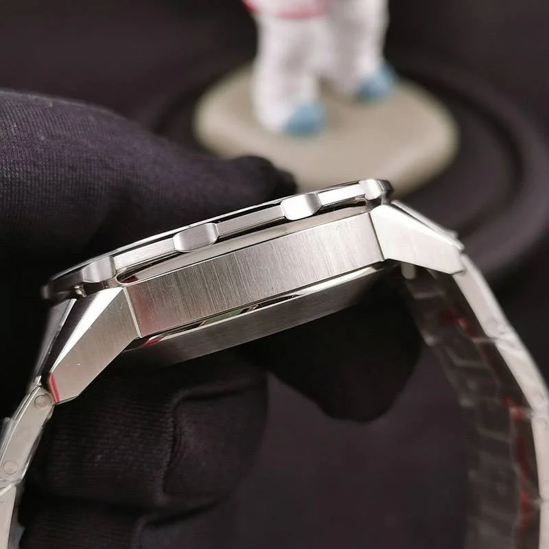 ☆超人気☆IWC アクアタイマー 偽物 オートマティック 2000 iwr12435