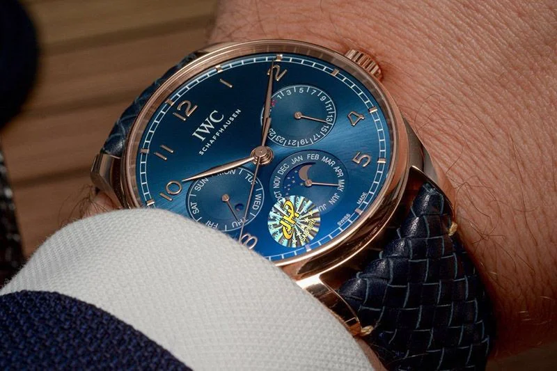 希少色IWC 偽物 ポルトギーゼ パーペチュアル カレンダー 時計 42 iwu90858