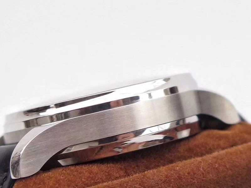 人気急上昇IWC 偽物 ポルトギーゼ オートマティック 7デイズ iwv25668