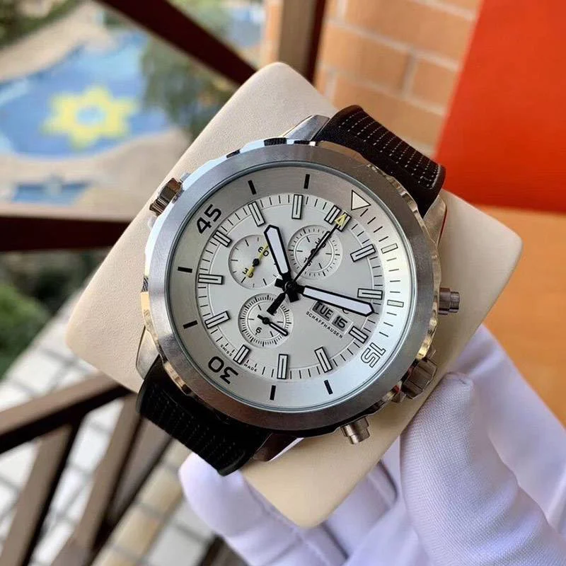 累積売上総額第1位!IWC 偽物 アクアタイマー クロノグラフ ガラパゴス アイランド 3色 iwv92663