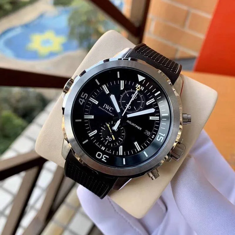 累積売上総額第1位!IWC 偽物 アクアタイマー クロノグラフ ガラパゴス アイランド 3色 iwv92663