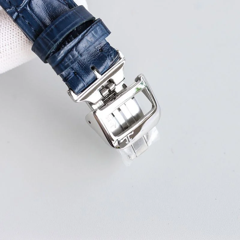 世界中で大人気♪ジャガー・ルクルト ジオフィジック ユニバーサルタイ コピー 42mm 2色 Jav83105