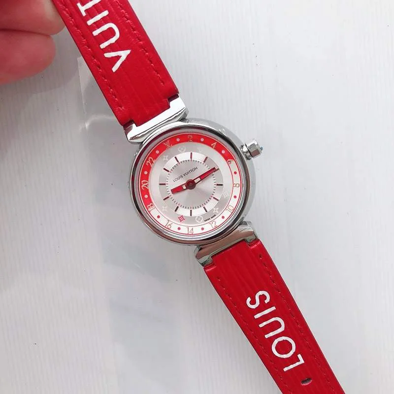送料込 ルイヴィトン 時計 タンブール コピー ストリート ダイバー 33mm vuc40944