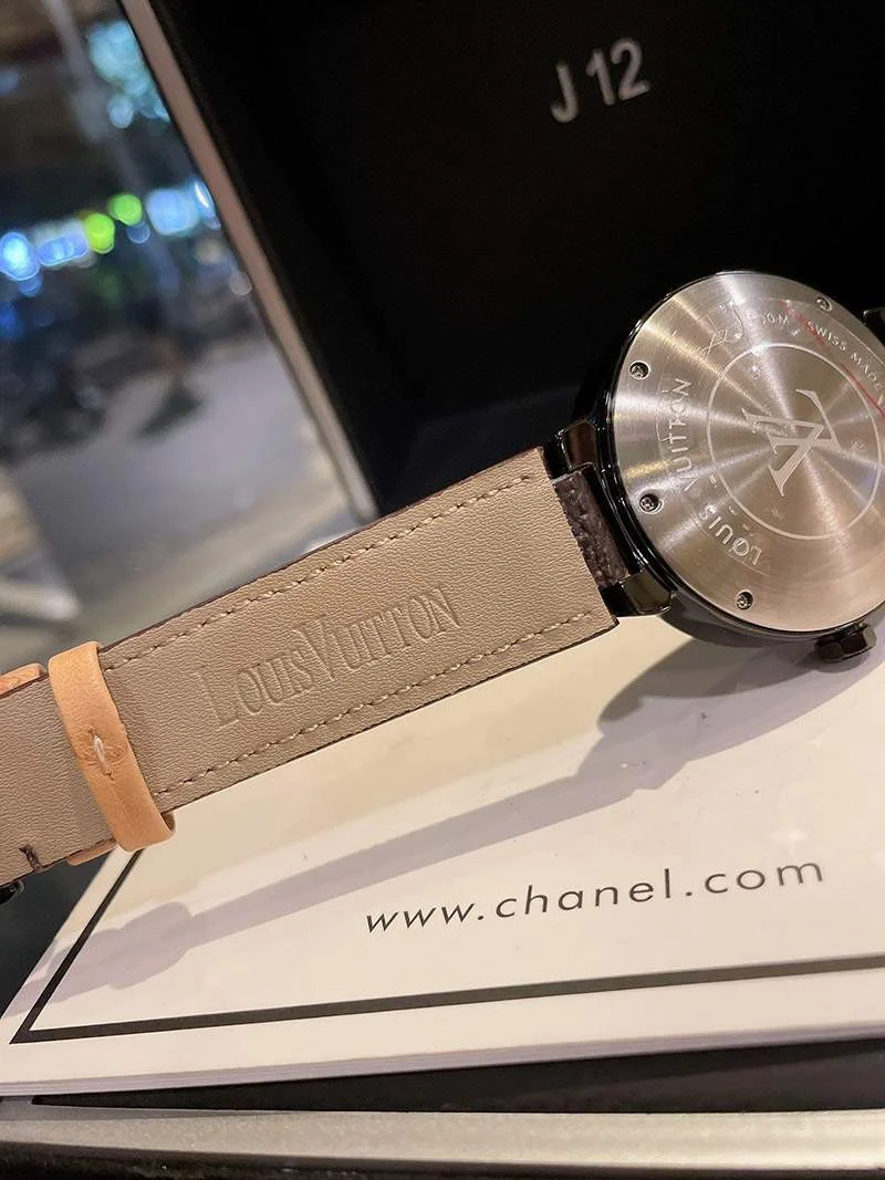 送料込 ルイヴィトン 時計 偽物タンブール ストリート ダイバー 40mm vuj15515