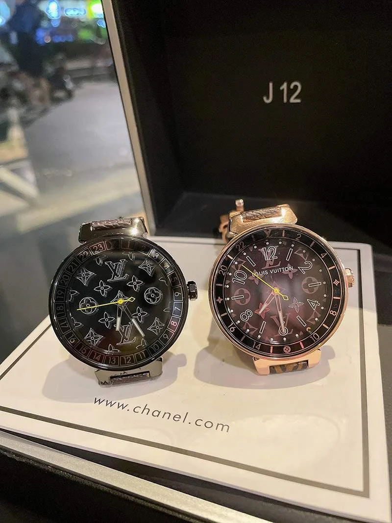 送料込 ルイヴィトン 時計 偽物タンブール ストリート ダイバー 40mm vuj15515