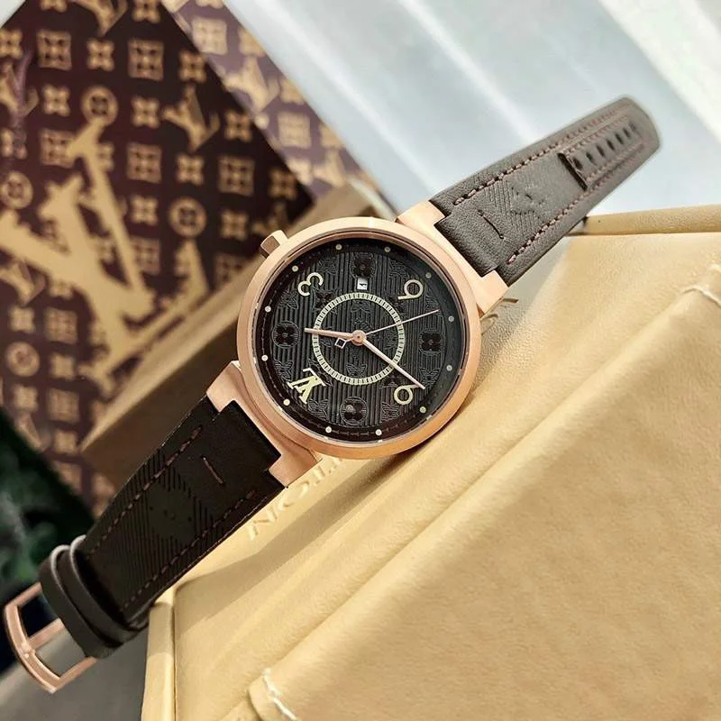 入手困難品!ルイヴィトン 時計 タンブール ストリート ダイバー 36mm vum29771