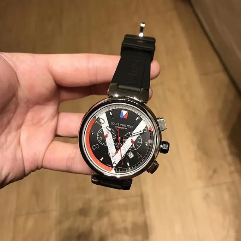 ルイヴィトン タンブール 偽物 クロノグラフ 42mm vum36093