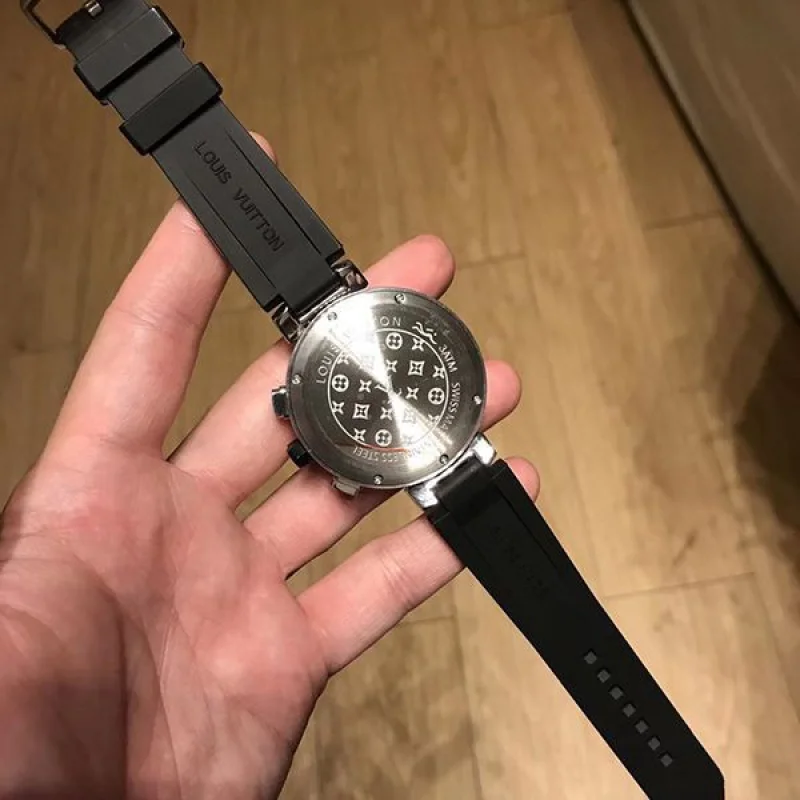 ルイヴィトン タンブール 偽物 クロノグラフ 42mm vum36093