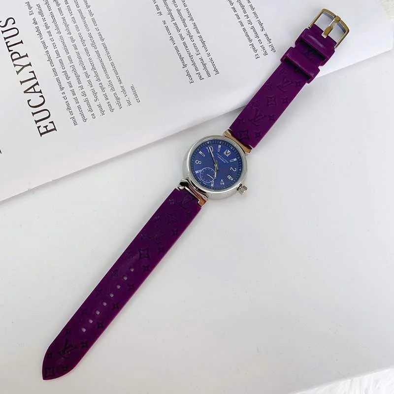 世界中で大人気♪ルイヴィトン 時計 タンブール コピー ストリート ダイバー 33mm vur16084