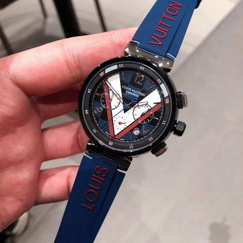 ルイヴィトン タンブール 偽物 クロノグラフ 42mm vus09002