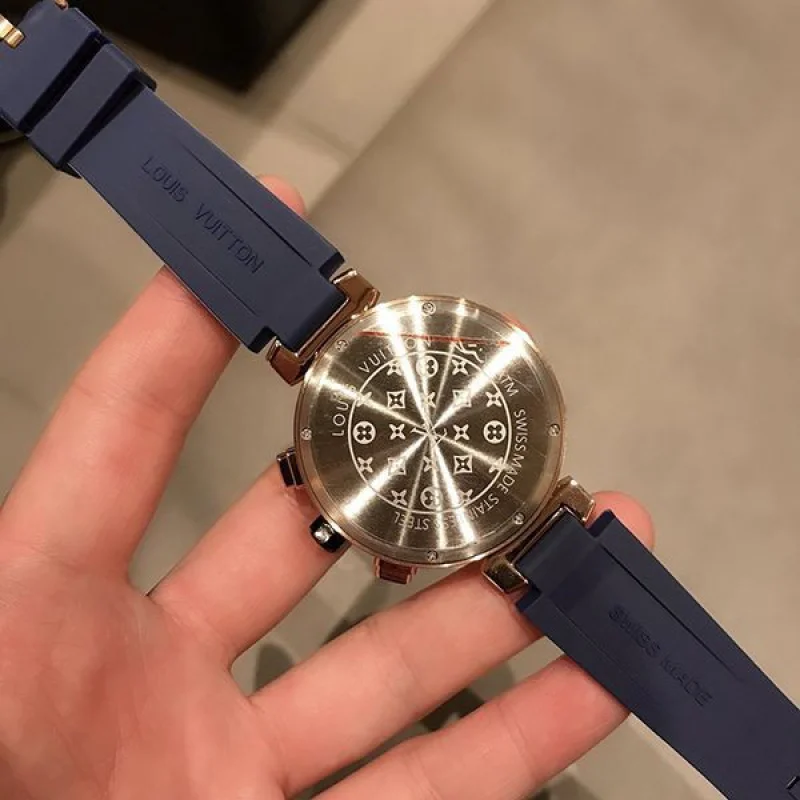 ルイヴィトン タンブール 偽物 クロノグラフ 42mm vup50196