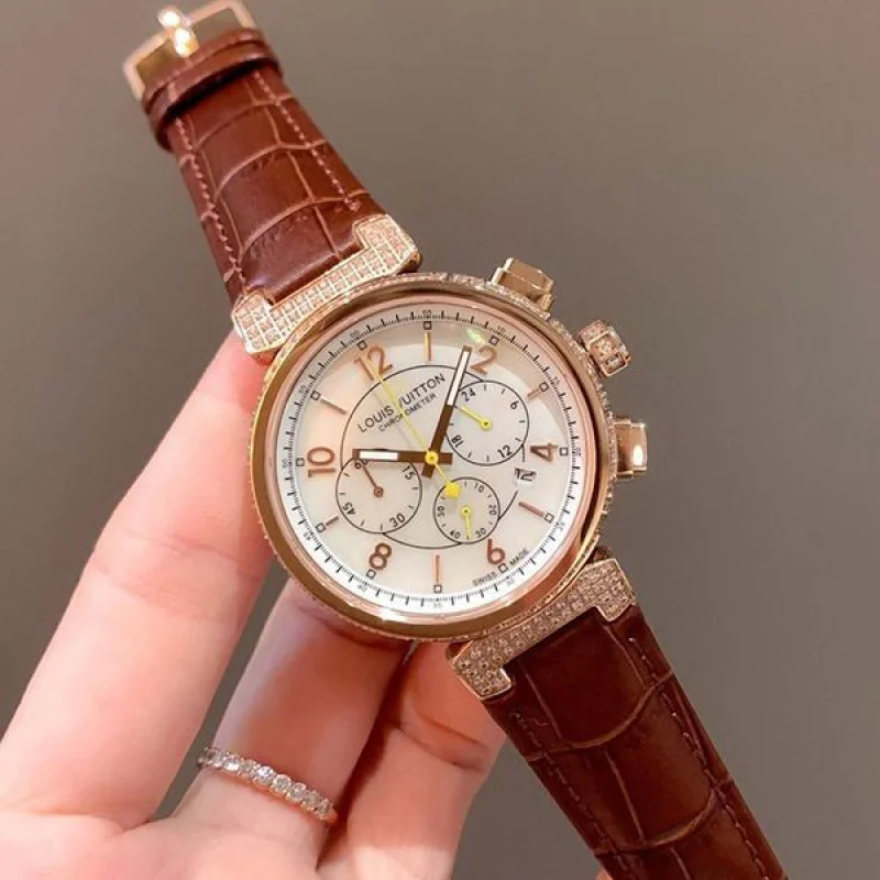 入手困難品!ルイヴィトン タンブール 偽物 クロノグラフ 41mm vus94124