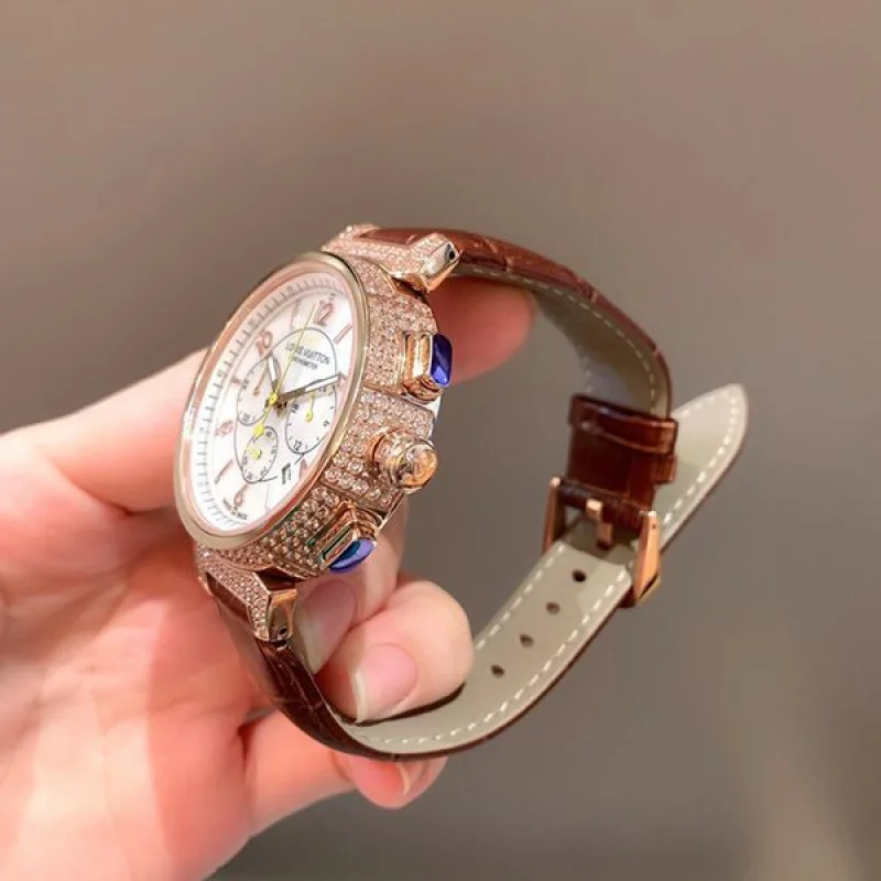 入手困難品!ルイヴィトン タンブール 偽物 クロノグラフ 41mm vus94124