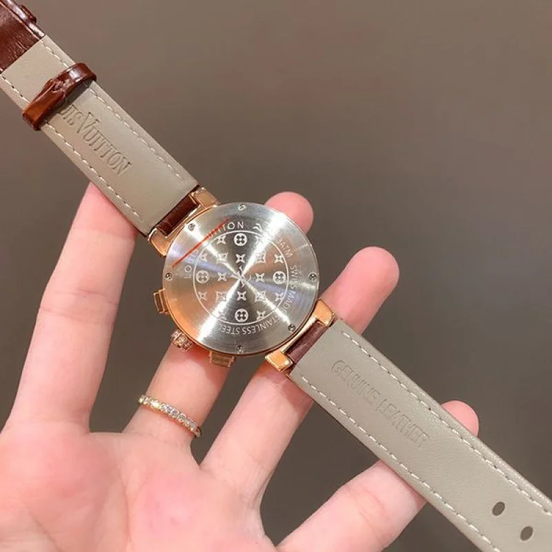 入手困難品!ルイヴィトン タンブール 偽物 クロノグラフ 41mm vus94124
