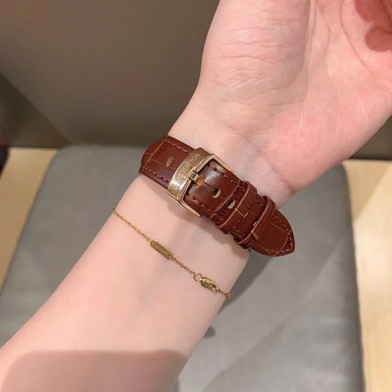 入手困難品!ルイヴィトン タンブール 偽物 クロノグラフ 41mm vus94124