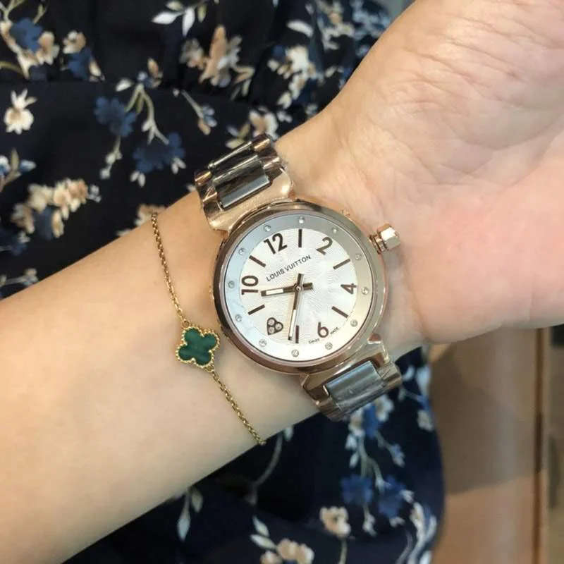 ルイヴィトン 時計 偽物N級品 タンブール ストリート ダイバー 33mm vuy85260