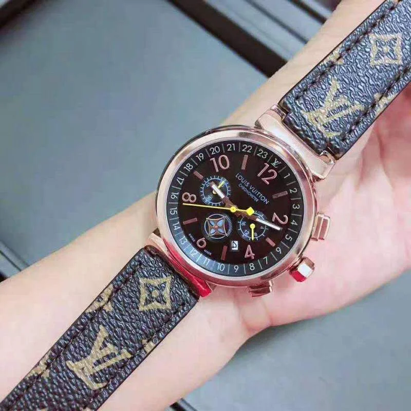 稀少 ルイヴィトン 時計 タンブール ストリート ダイバー 偽物 モノグラム 33mm vuy88476
