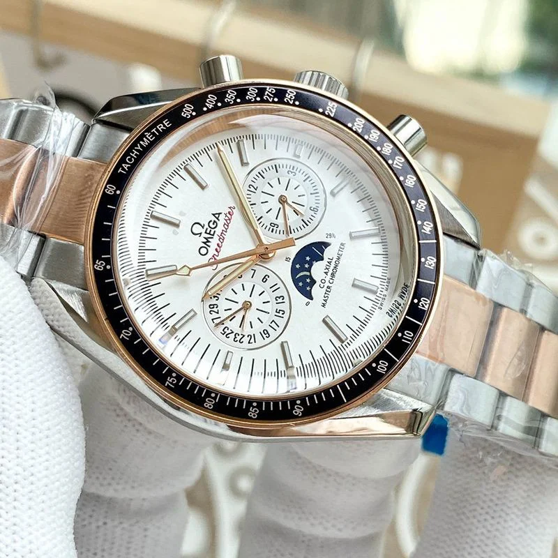 【関税込】オメガ スピードマスター コピー ムーンフェイズ コーアクシャル マスタークロノメーター 44.25mm 304.23.44.52.06.001