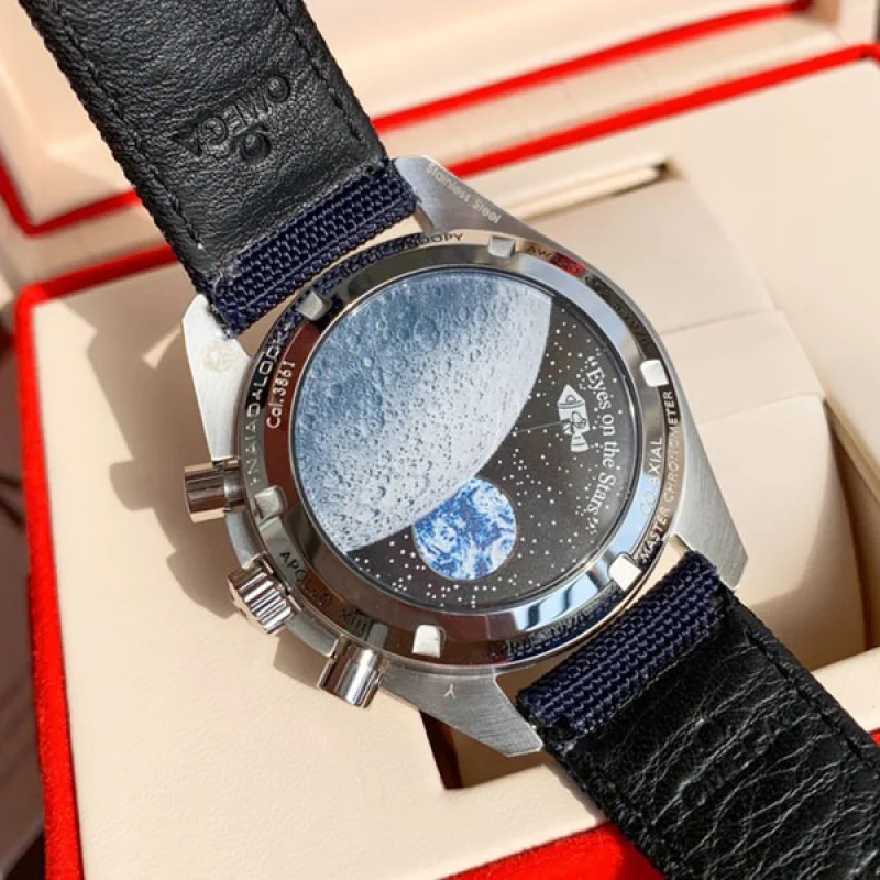 100%実物写真！オメガ スピードマスター スーパーコピー“シルバー スヌーピー アワード”50周年記念 42mm 310.32.42.50.02.001