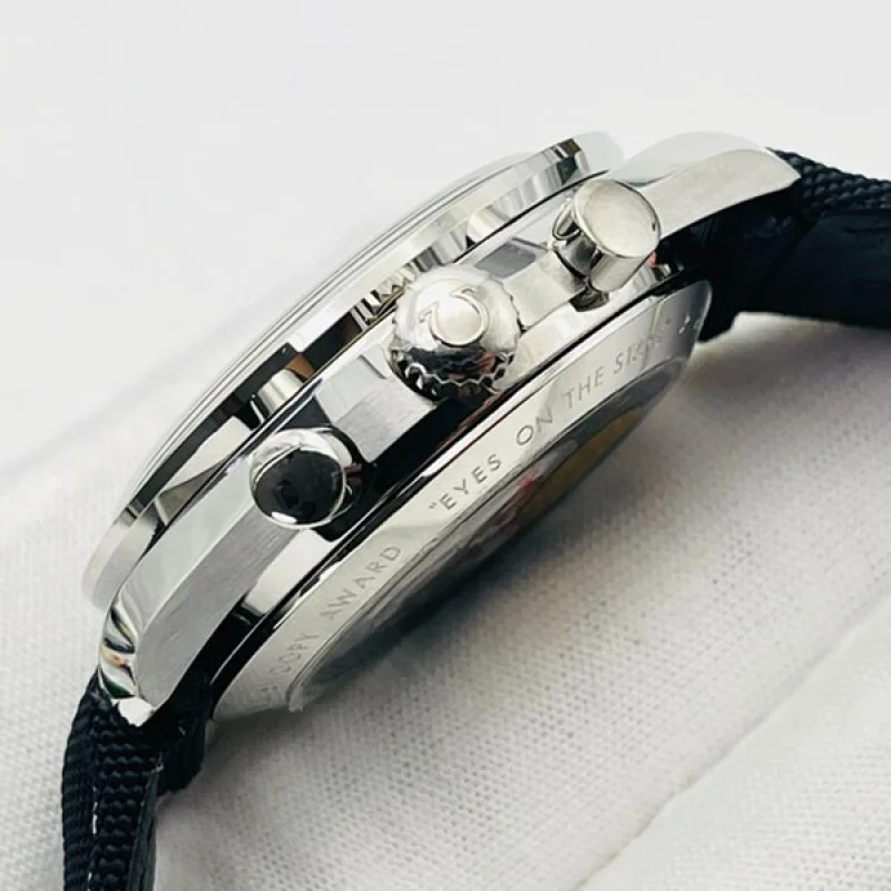 オメガブランド スピードマスター コピー プロフェッショナル スヌーピーアワード リミテッド 40mm 311.32.42.30.04.003