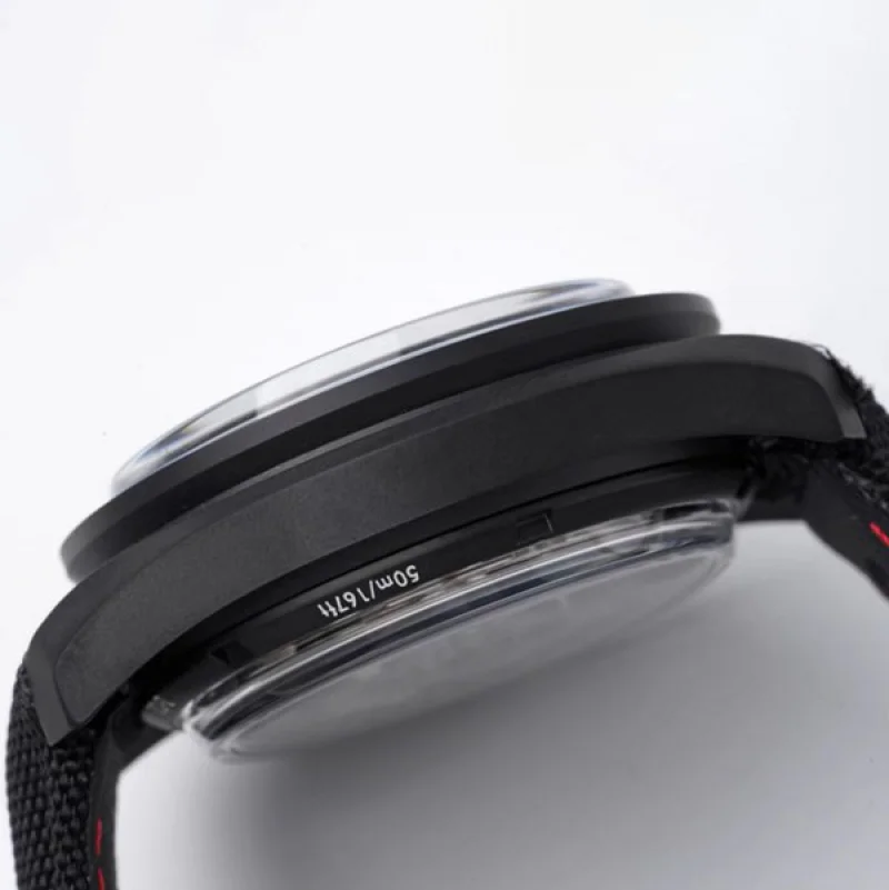 定番オメガ スピードマスター 偽物★ムーンウォッチ ダーク サイド オブ ムーン ブラック ブラック 44.2mm 311.92.44.51.01.005