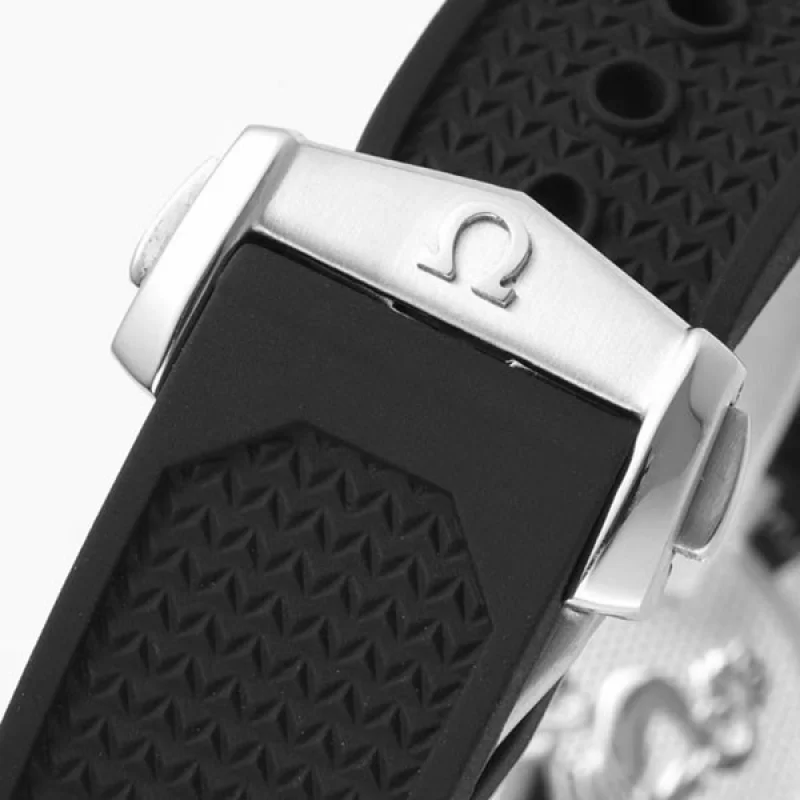 争奪戦オメガ スピードマスター レーシング コピー 自動巻き 40mm 326.30.40.50.06.001