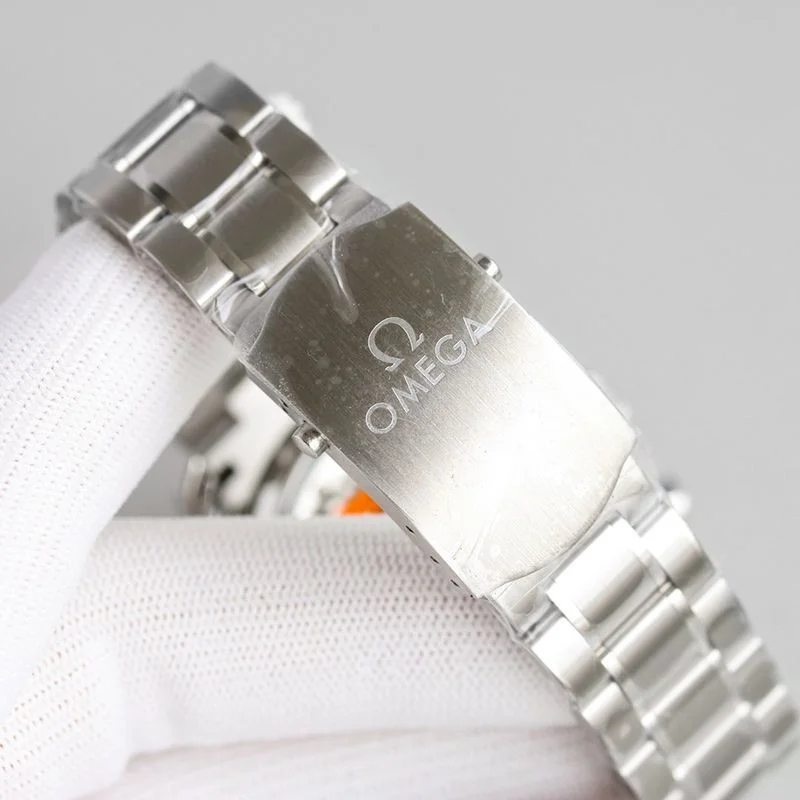 完売前に!オメガ スピードマスター スーパーコピー★レーシング マスター クロノメーター 44.25mm 329.30.44.51.04.001