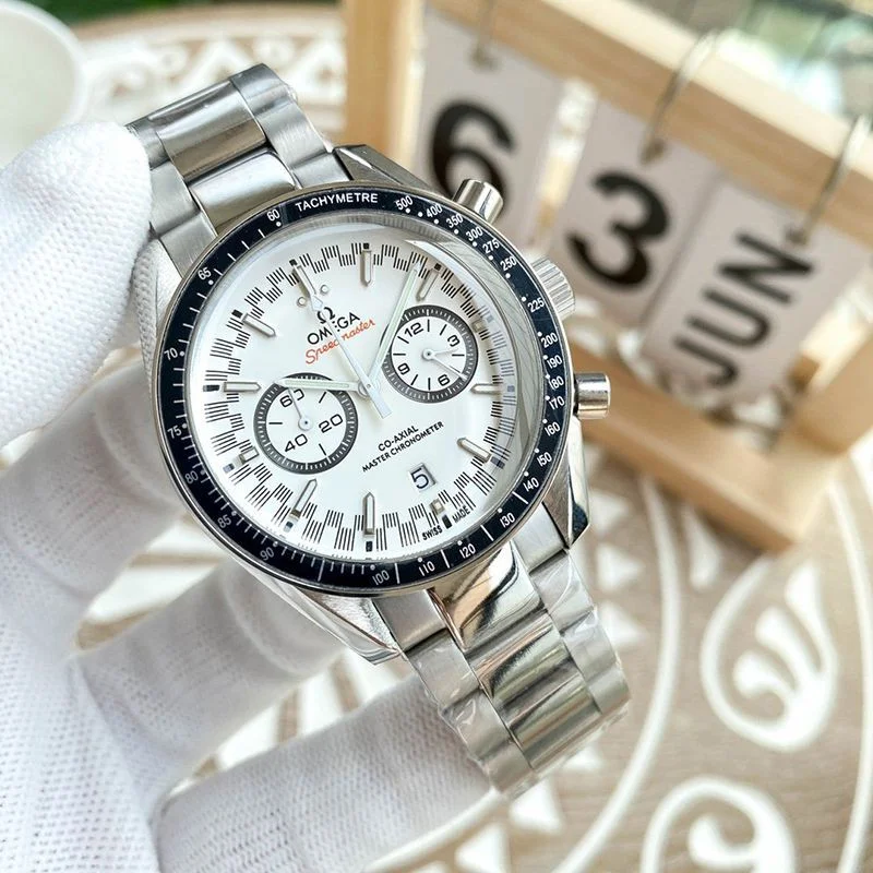 欲しい♡超限定♪オメガ スピードマスター コピー レーシング マスター クロノメーター 44.25mm 329.33.44.51.04.001