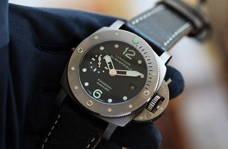 パネライ 偽物PANERAI ルミノール1950 サブマーシブル 偽物N級品 PAM00243