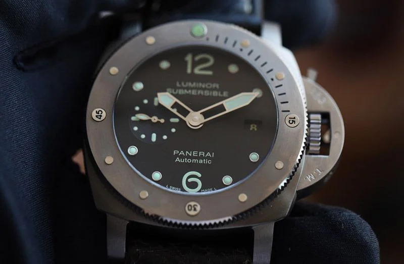 パネライ 偽物PANERAI ルミノール1950 サブマーシブル 偽物N級品 PAM00243