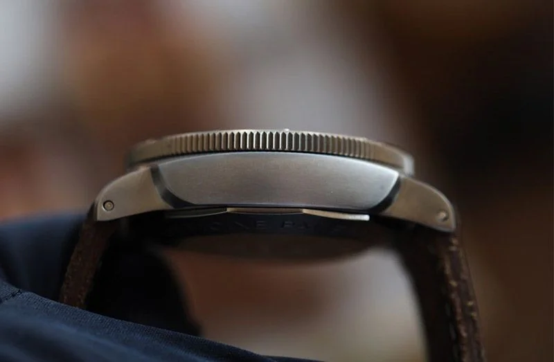パネライ 偽物PANERAI ルミノール1950 サブマーシブル 偽物N級品 PAM00243