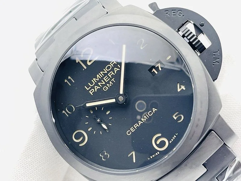 大人気♪パネライ ルミノール1950 3デイズ GMT コピートゥットネロ PAM00437