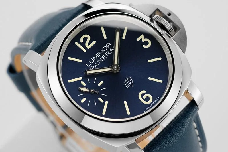 一目惚れ♪パネライ ルミノール 偽物カーフストラップ 44mm pal29604