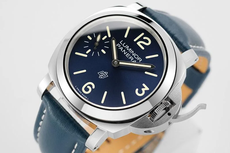 一目惚れ♪パネライ ルミノール 偽物カーフストラップ 44mm pal29604