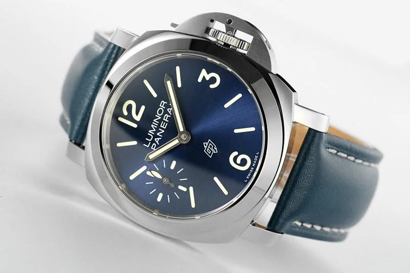 一目惚れ♪パネライ ルミノール 偽物カーフストラップ 44mm pal29604