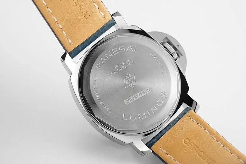 一目惚れ♪パネライ ルミノール 偽物カーフストラップ 44mm pal29604
