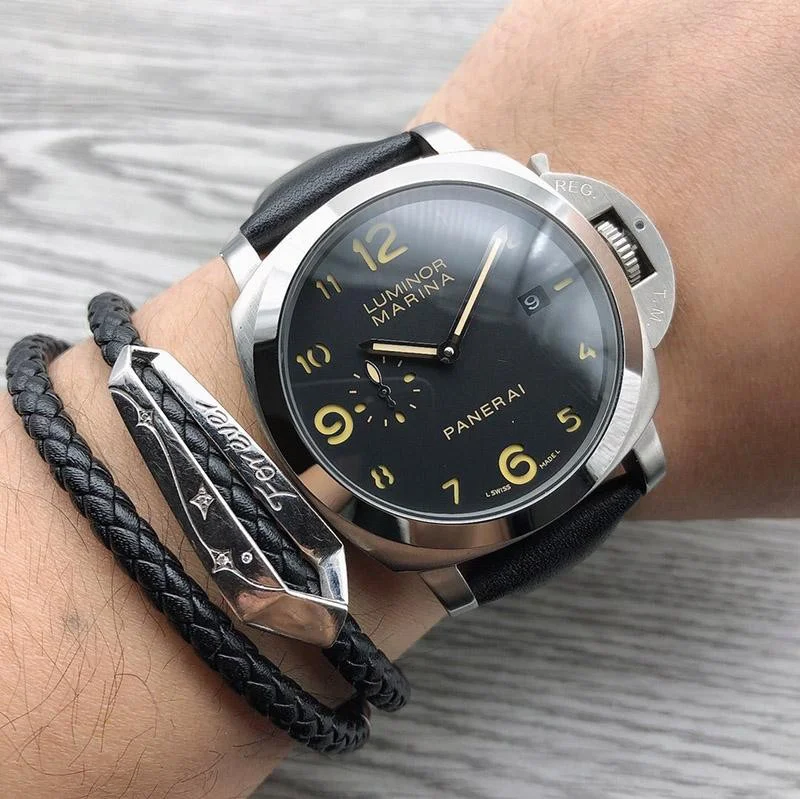 世界中で大人気♪パネライ ルミノール 偽物N級品カーフストラップ 44mm par94013