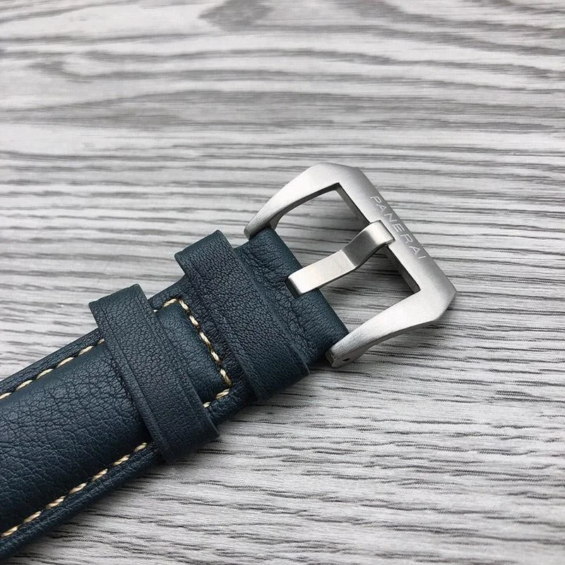 入手困難品パネライ 偽物N級品ルミノール カーフストラップ 44mm pas39819