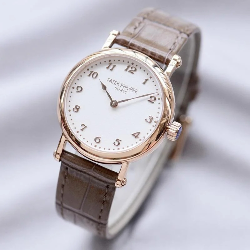 ★日本!!人気!パテックフィリップ カラトラバ 偽物 2色 約34.6mm 7200R001
