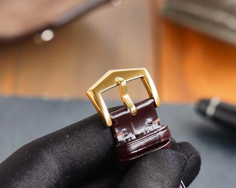 ☆超人気☆パテックフィリップ コピー カラトラバ レリーフ腕時計 約40.0mm paj12542