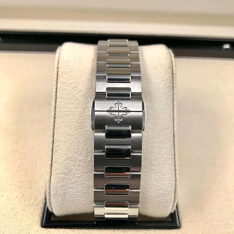 完売必至パテックフィリップ ノーチラス コピー 約34mm pam27960