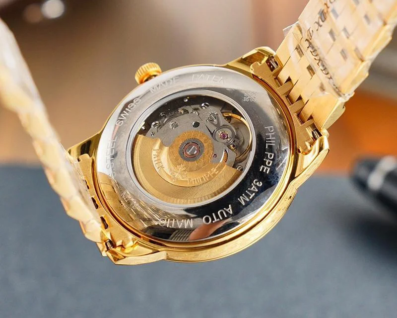 希少色パテックフィリップ カラトラバ コピー レリーフ腕時計 3色 約40.0mm paq04122