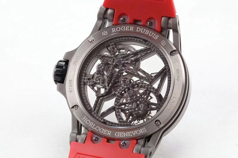 定番ロジェデュブイ エクスカリバー スパイダー チタン コピー 45MM roe77068